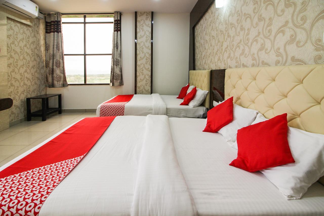 Oyo 15136 Nisarga Lodge Chikmagalūr Kültér fotó